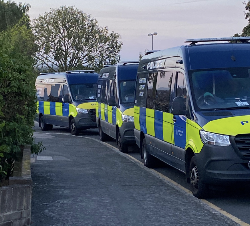 Thamesmead and Belvedere Officers Execute Warrants Across Bexley, Leading to Four Arrests and Major Seizures