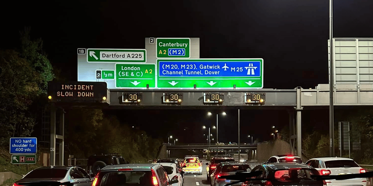 Traffic Halted on M25 QE2 Bridge Due to Police Incident