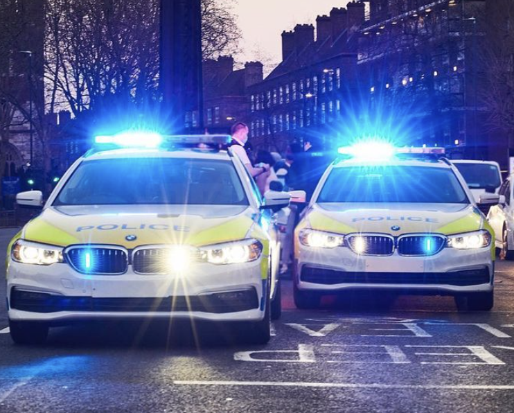 Woman Hospitalised Following Crash in Welling