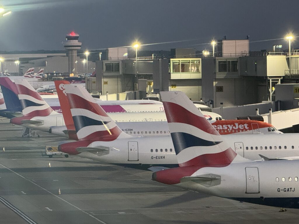 British Airways IT Glitch Grounds Dozens of Flights, Thousands Stranded