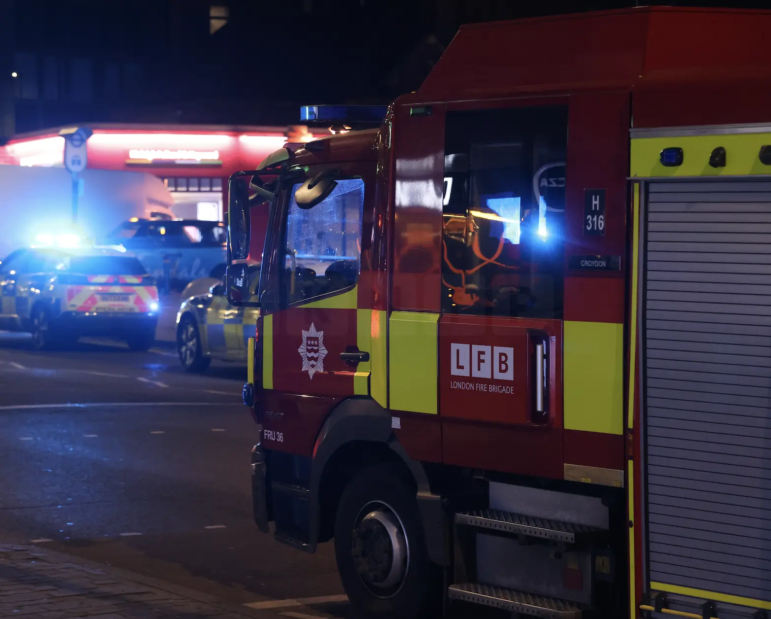 Emergency Services Called To Bromley South Station Amid Mental Health Incident Emergency Services Called to Bromley South Station Amid Mental Health Incident