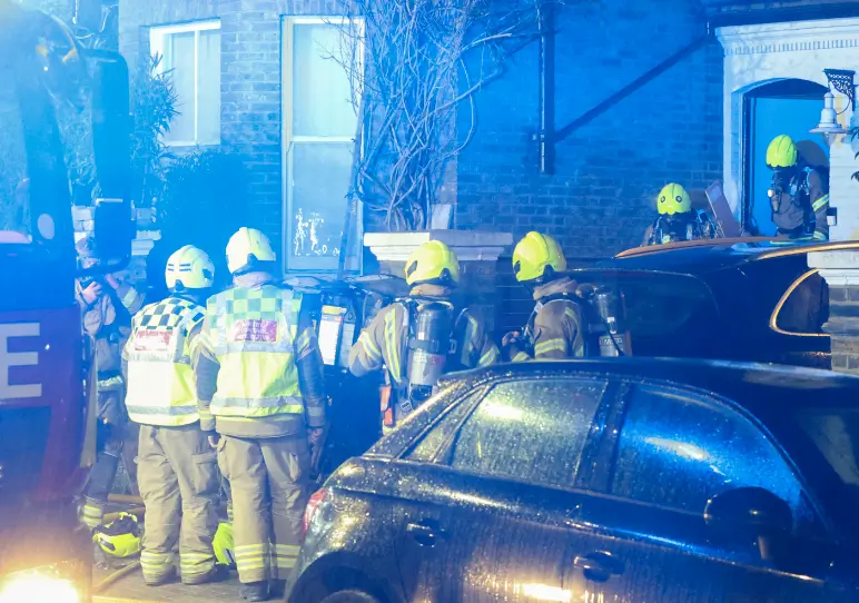 Six Fire Engines Rush To Blaze At £2.2 Million Property In Putney Six Fire Engines Rush to Blaze at £2.2 Million Property in Putney