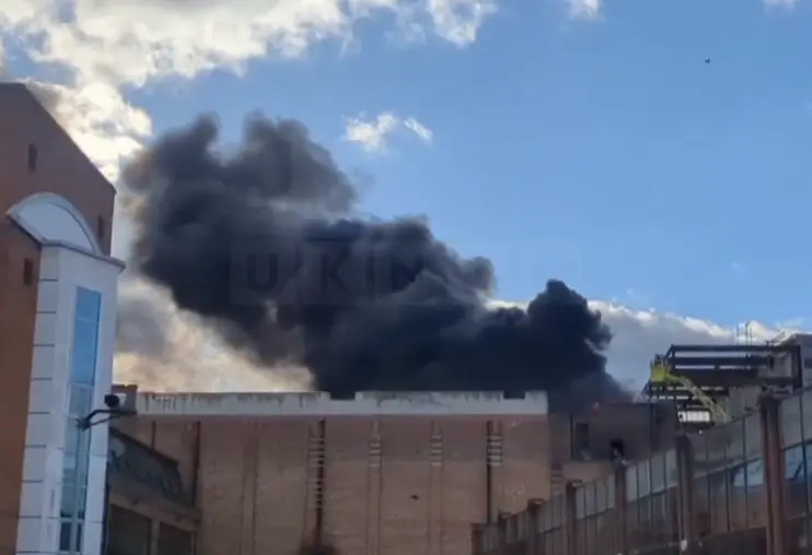 Kingston Fire: 150 Firefighters Battle Major Blaze in South London Town Centre