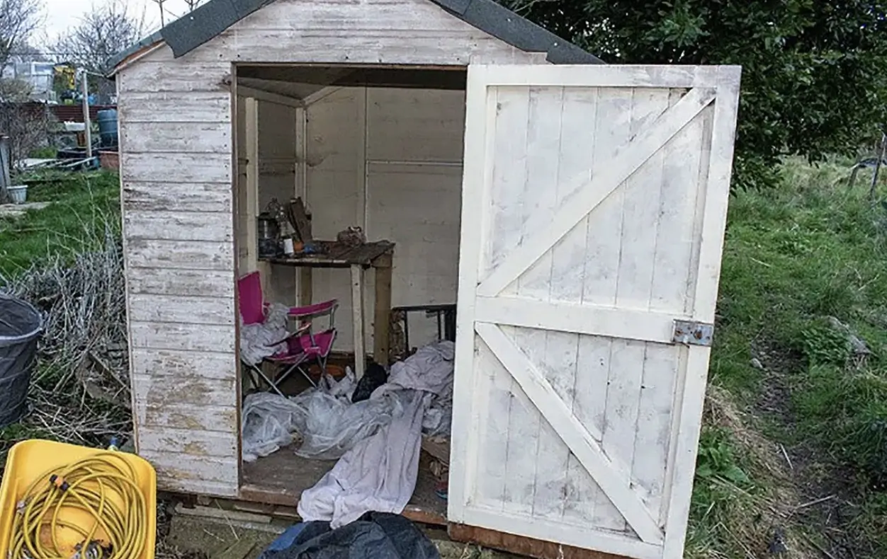Tent Like One Used by Constance Marten Displayed to Jury at Old Bailey Manslaughter Trial