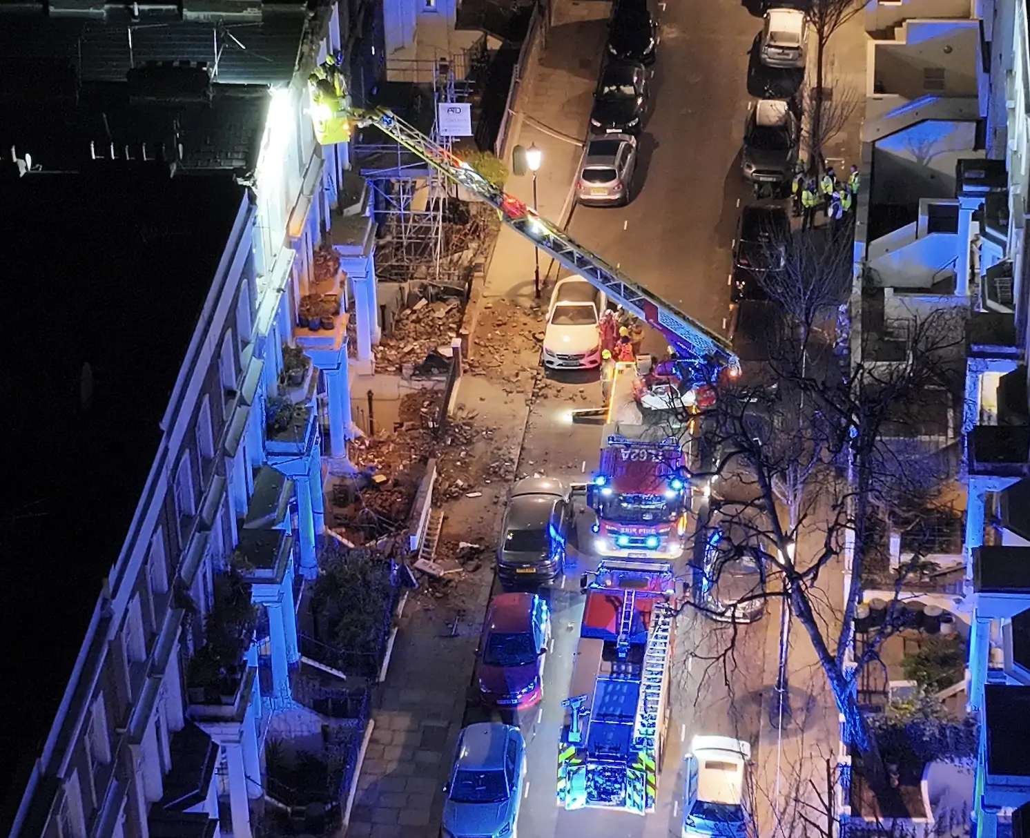 Terrified Residents Flee Notting Hill Homes After Roof Collapse in Middle of Night