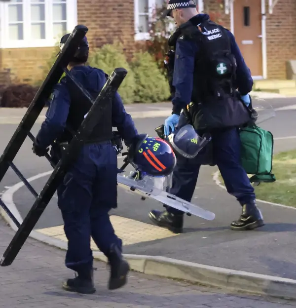 Ten Charged in Major Drug-Dealing Ring Bust Following Dawn Raids – UKNIP