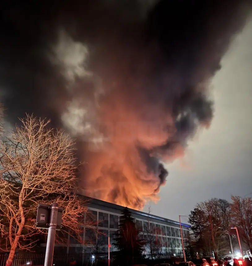 Homes Evacuated And 17,000 Left Without Power In Substation Fire Horror Homes Evacuated and 17,000 Left Without Power in Substation Fire Horror