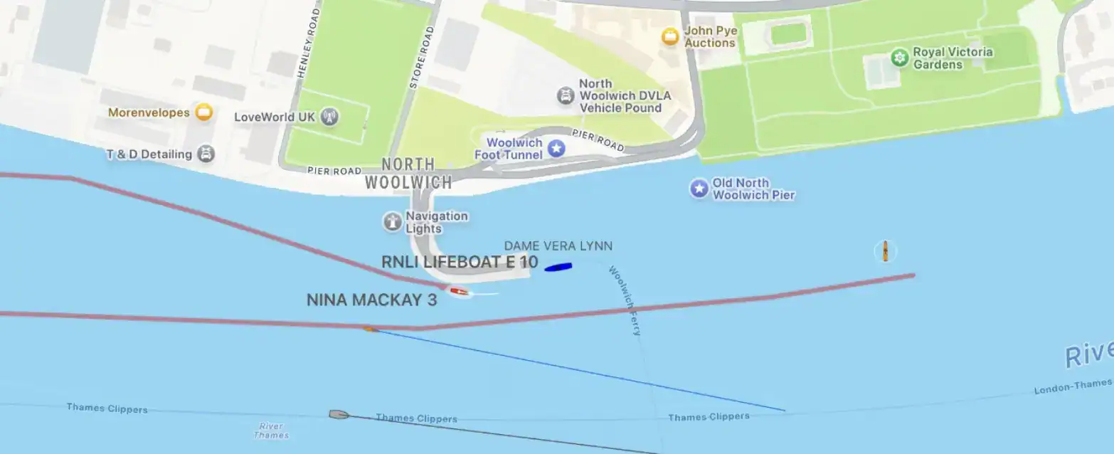 Major Search Operation After Child Falls into River Thames Near Woolwich