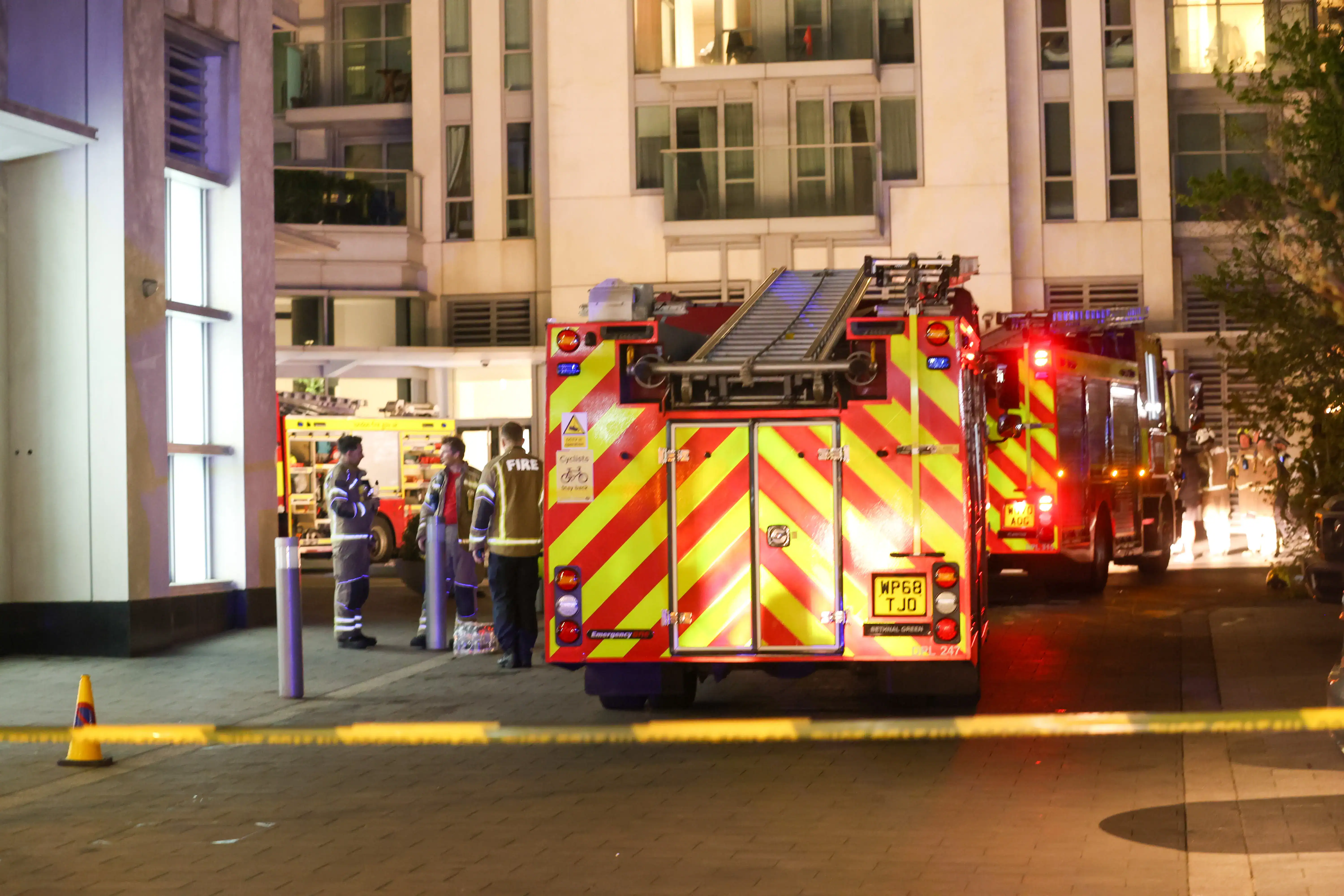 Fire at Pan Peninsula Tower in London on the  6th Floor