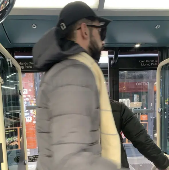 Warning Issued After Alleged Pickpocket Incident on London Bus