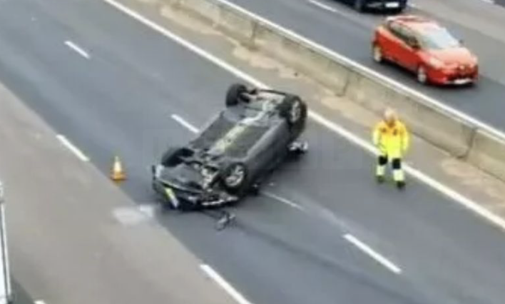Car Overturns on M6 Causing Major Delays – Two Lanes Closed