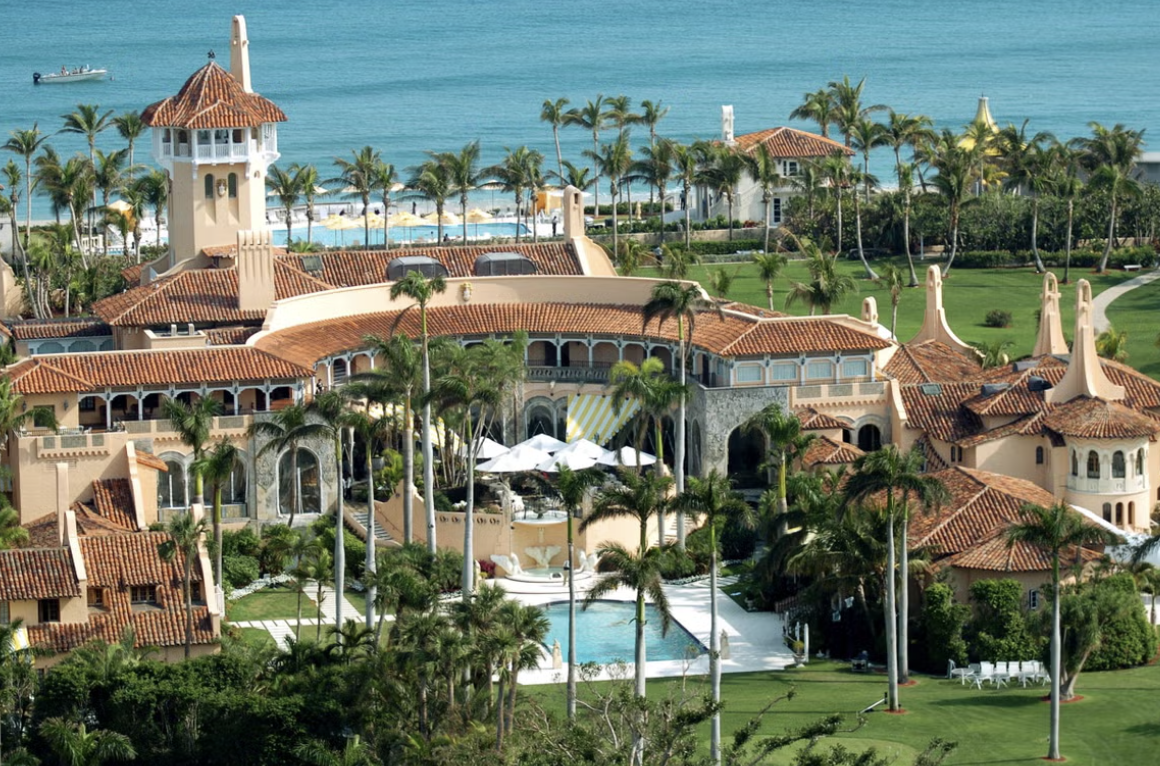 F-16s Scrambled After Planes Violate Airspace Near Trump’s Mar-a-Lago