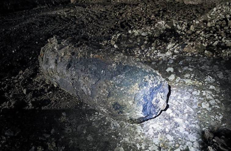 First Image Released of WWII Bomb That Suspended London-Paris Eurostar Services