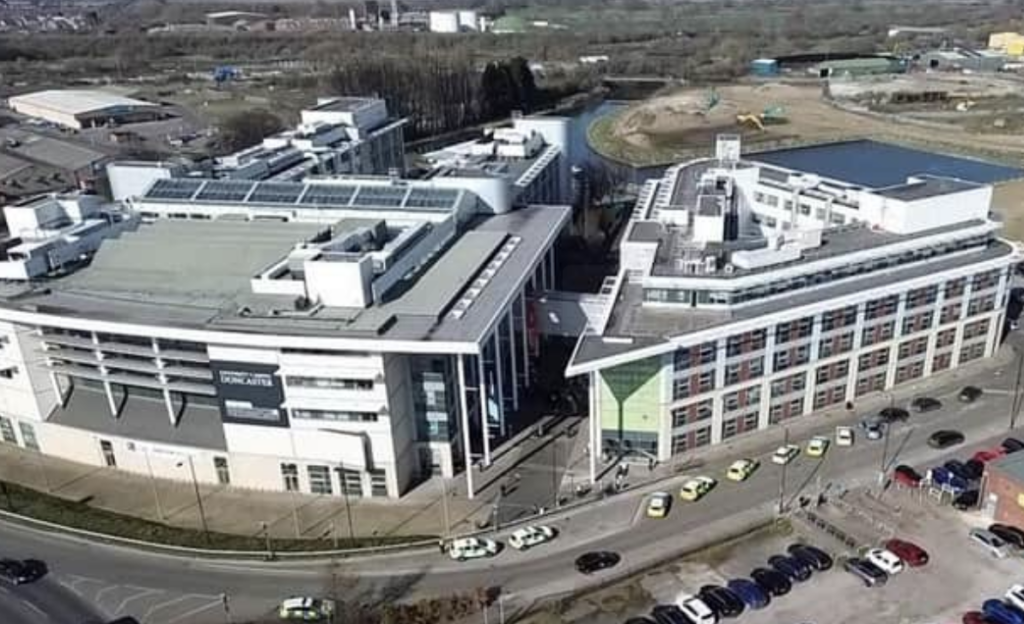 Four arrested as police called after violent altercation at Doncaster College between gang of men