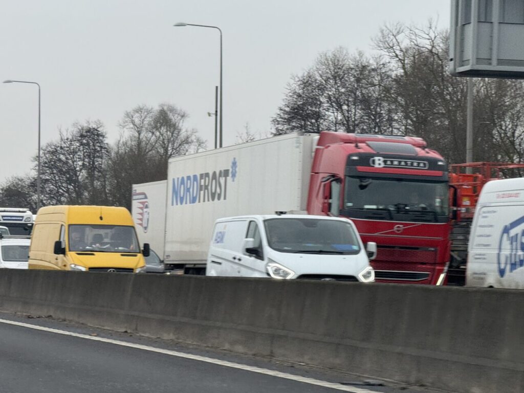 M25 Dartford Crossing: Rush Hour Chaos and Long Delays After Crash Closes Lanes