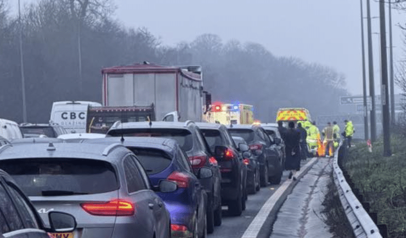 Major Collision Closes A2 in Kent in Both Directions – Diversions in Place