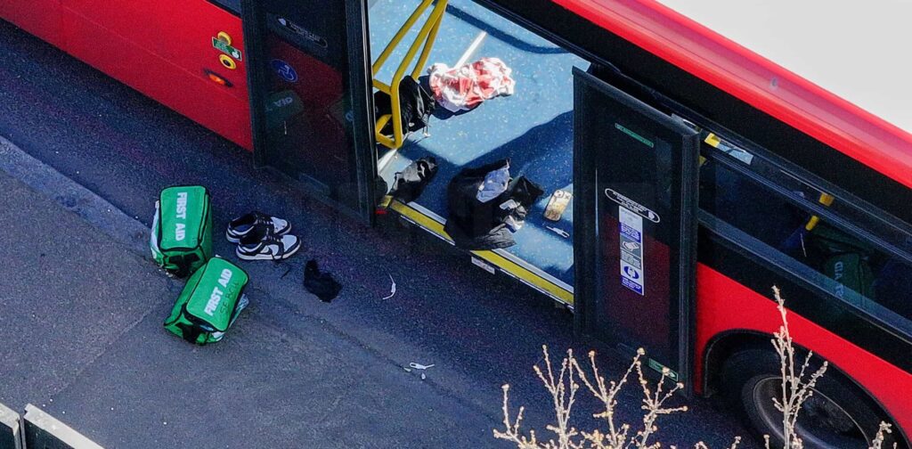 Man Arrested After Stabbing on Bus in Blackheath