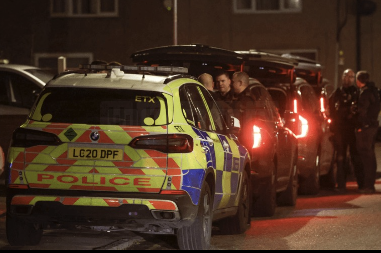 Manhunt launched for gunman after man is Shot in Croydon