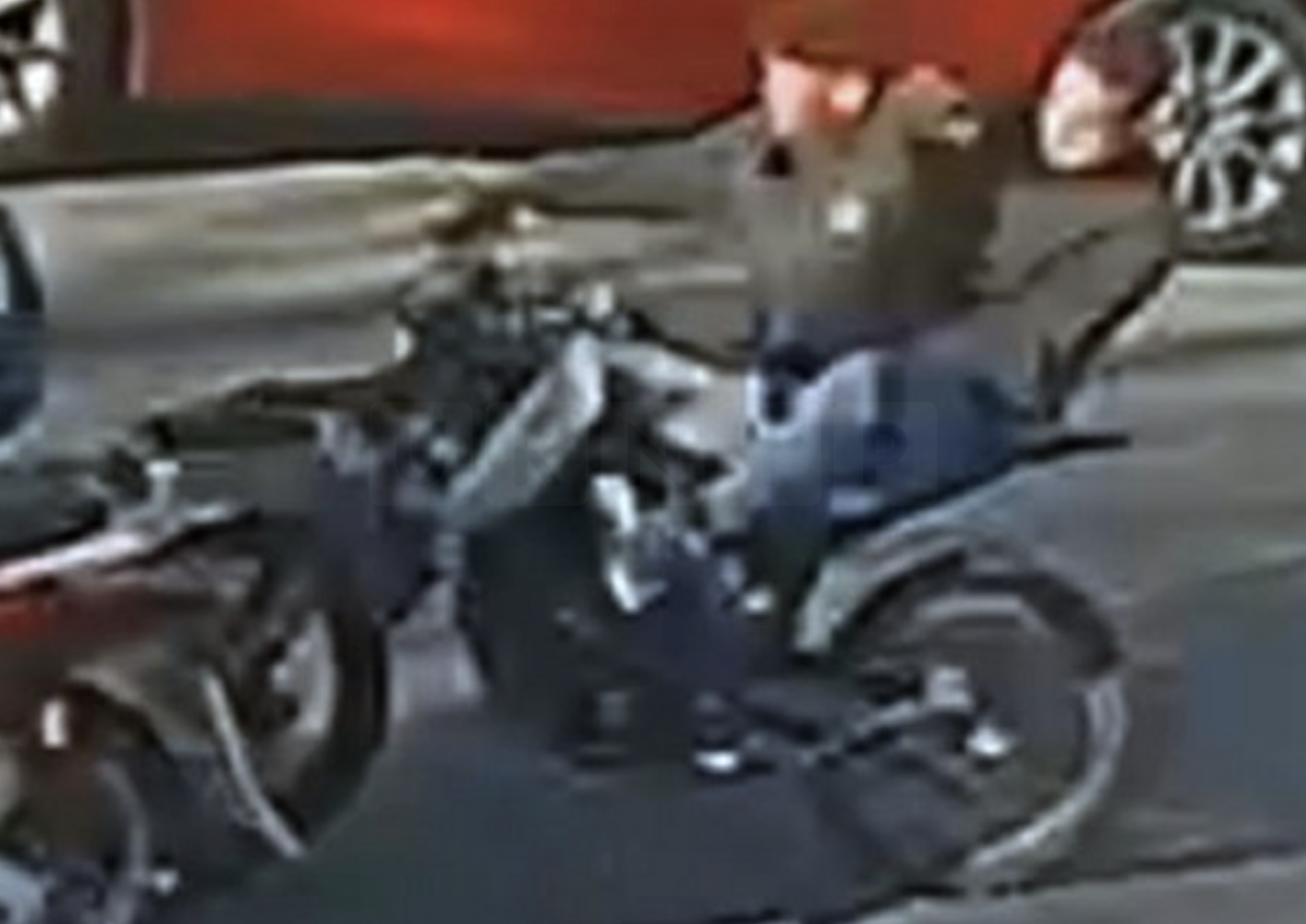 Police Hunt E-Bike Duo After Shocking Attempted Motorcycle Theft in Gravesend
