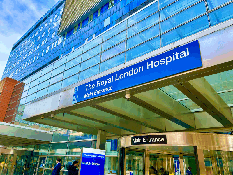 Police Launch Investigation After Man Arrives at Hospital with Gunshot Wound in East London