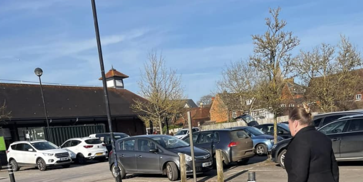Public Alert: Woman Reportedly Demanding Money from Elderly Shoppers in Edenbridge Waitrose Car Park