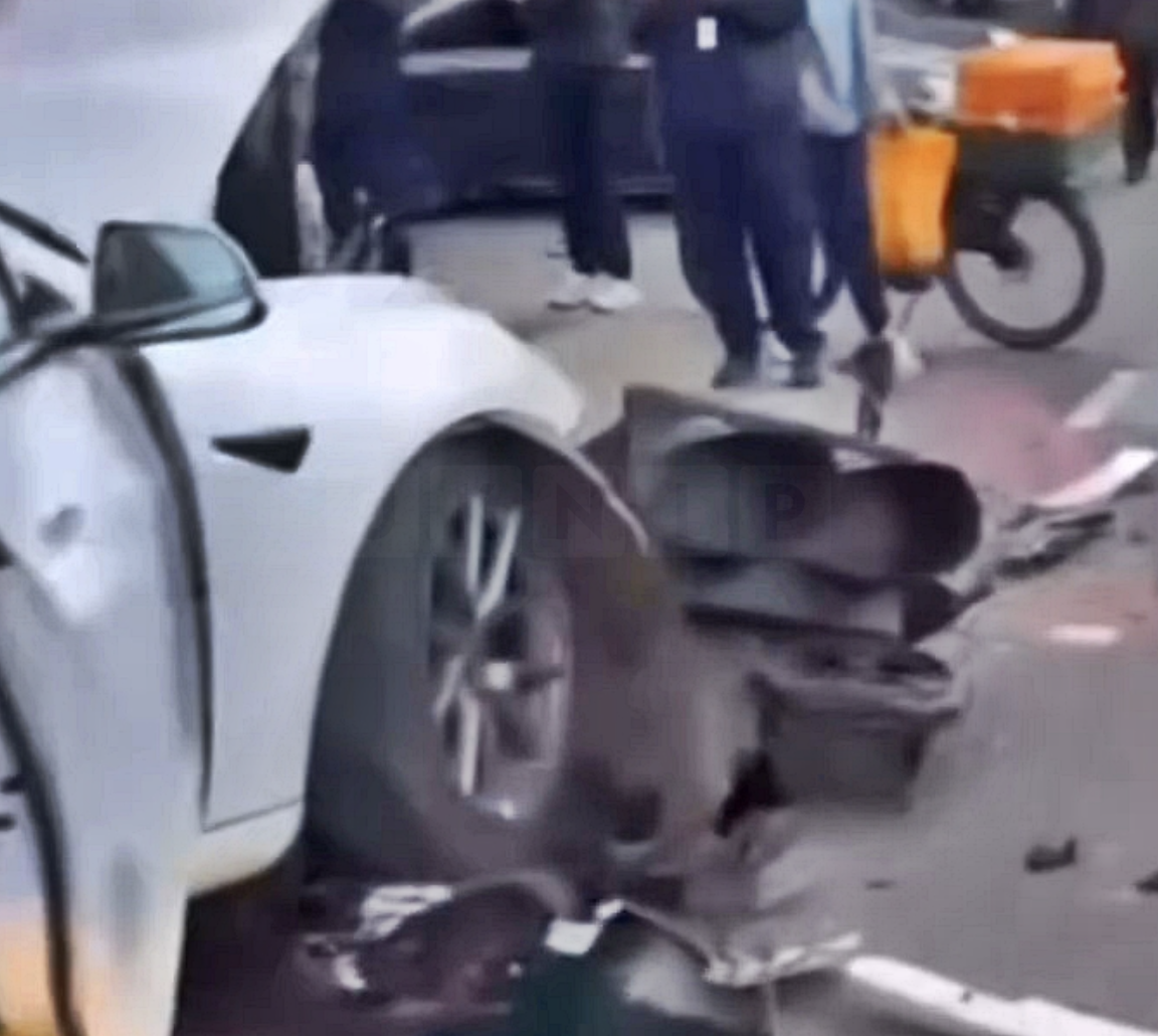 Tesla Ploughs into Group of Pedestrians with Seven Injured Outside Sainsbury’s in East London