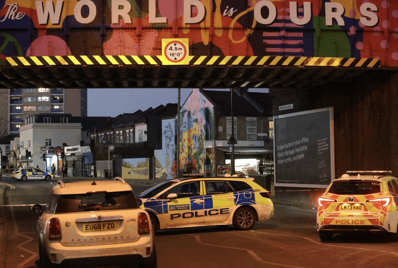 Three Men and Two Teenagers Stabbed in London During Four Days of Knife Violence