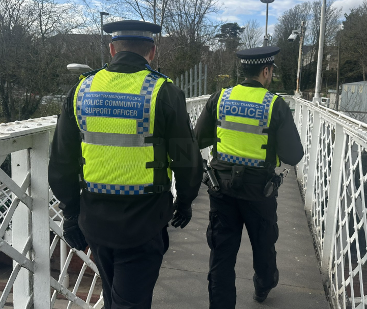 Woman Assaulted on Elizabeth Line Train in Suspected Hate Crime