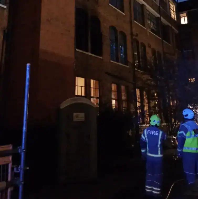 Seventy Firefighters Tackle Flat Blaze in Hackney