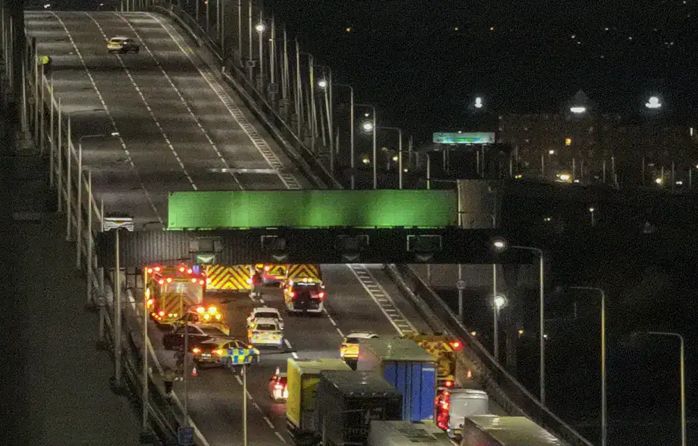 QE2 Bridge Traffic Being Turned Around as Police Incident Continues