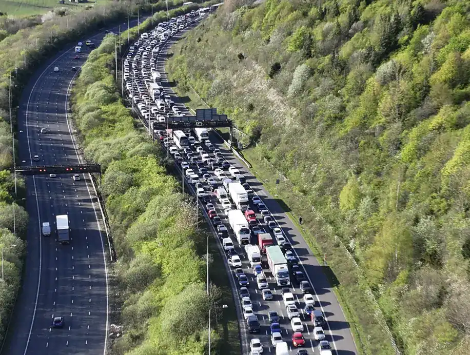 M2 Coastbound Closed Between J2 Strood and J3 Blue Bell Hill After Serious Accident and Vehicle Fire