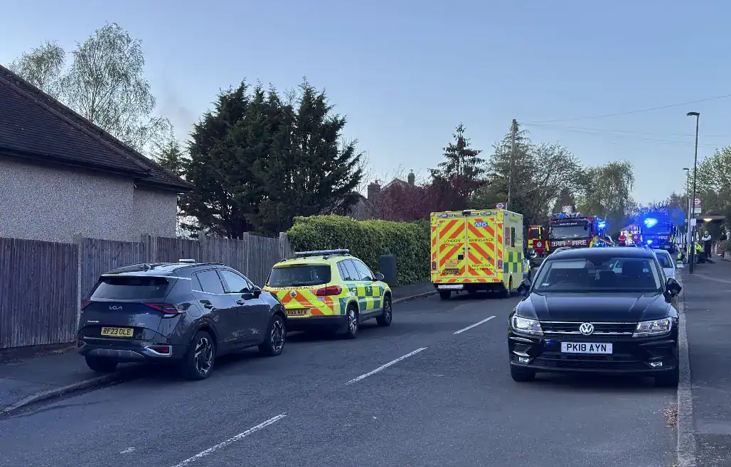 Major Blaze Tackled in Coulsdon as Gas Cylinder Explosion Sparks Fire Investigation