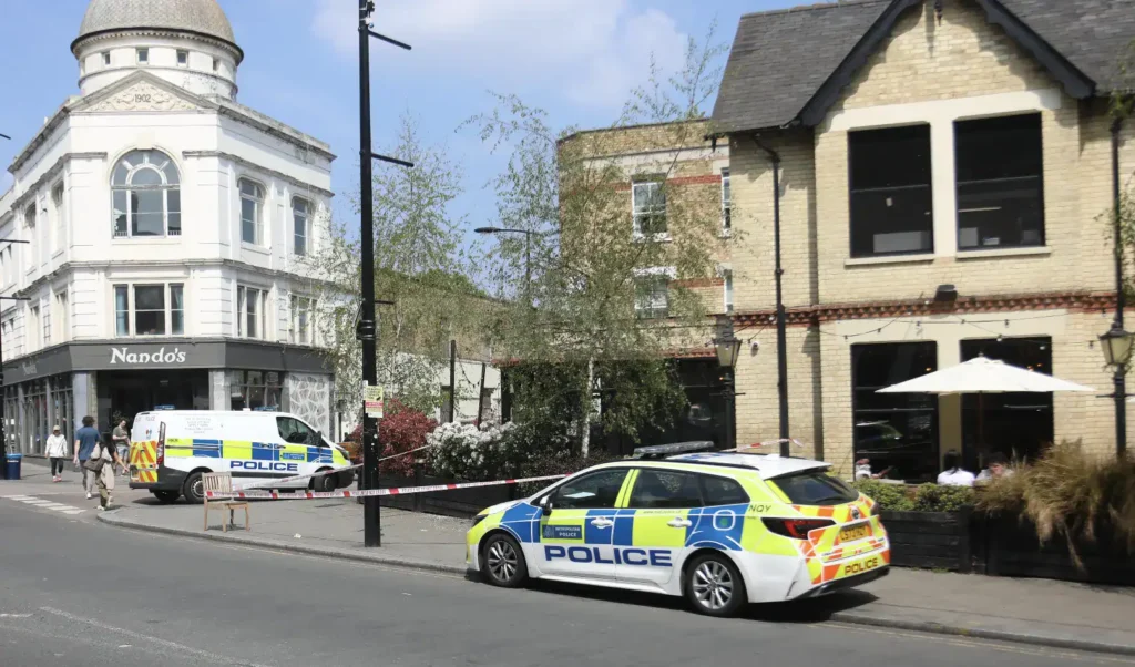 Man Stabbed With Screwdriver Outside Greyhound Pub In Sydenham Man Stabbed with Screwdriver Outside Greyhound Pub in Sydenham