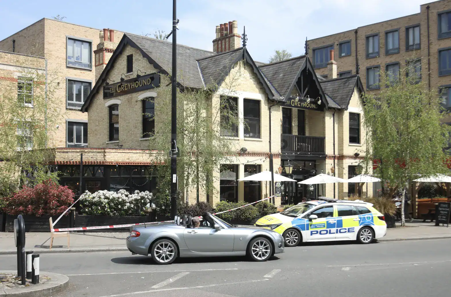 Man Hospitalised After Stabbing in Kirkdale, South London – UKNIP