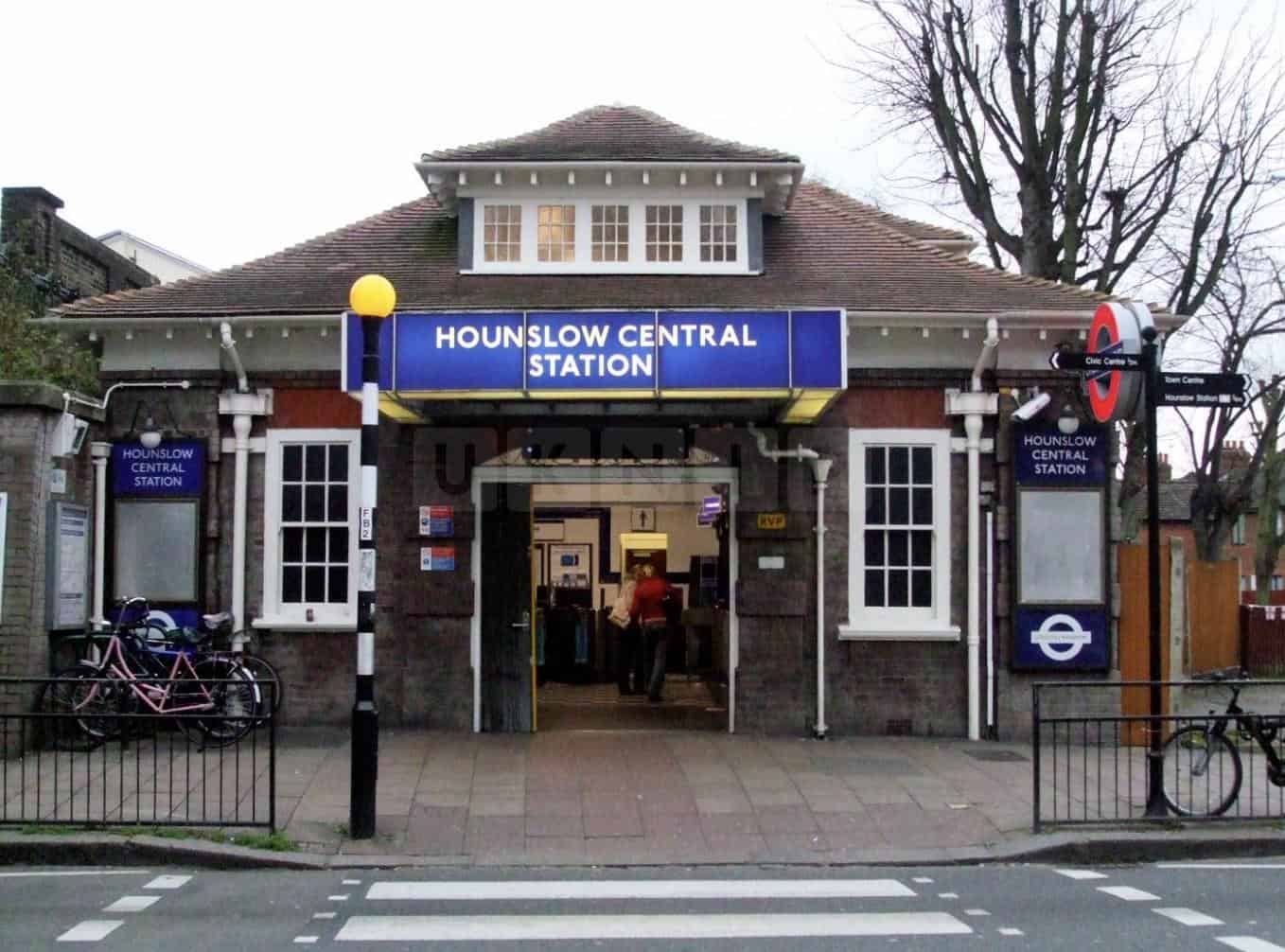 Appeal Launched After Man Punched Passenger on Piccadilly Line Train