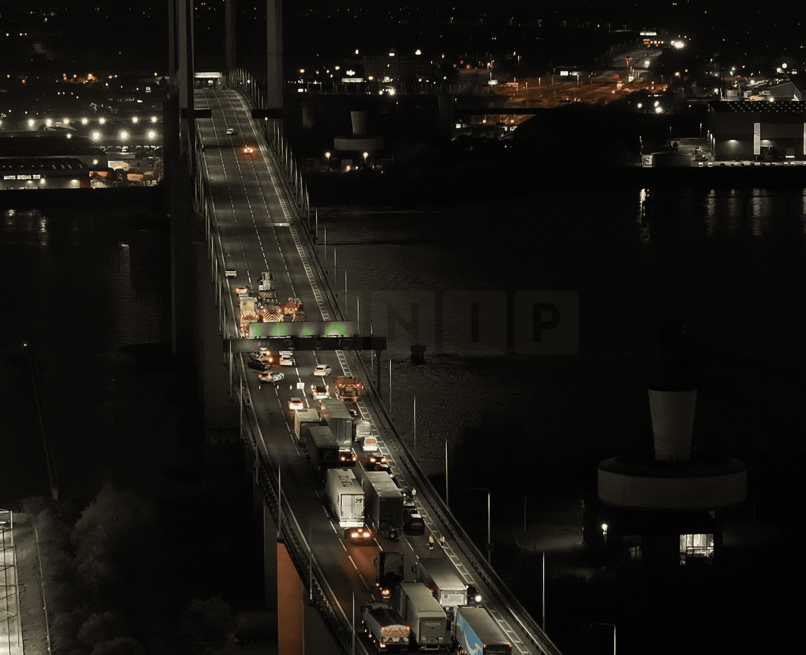 Breaking: Traffic being held on M25 QE2 Bridge Due to Police Incident