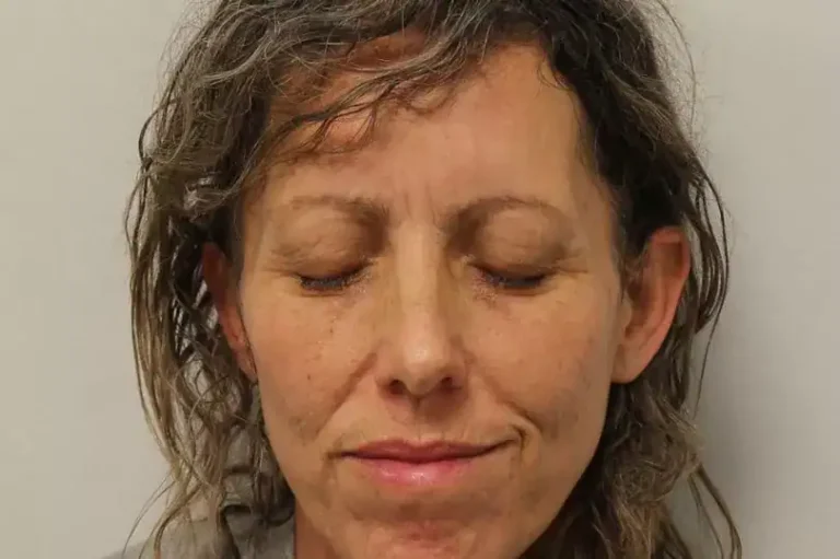 East London Mum Jailed for Life After Drowning Her Two Sons in the Bath