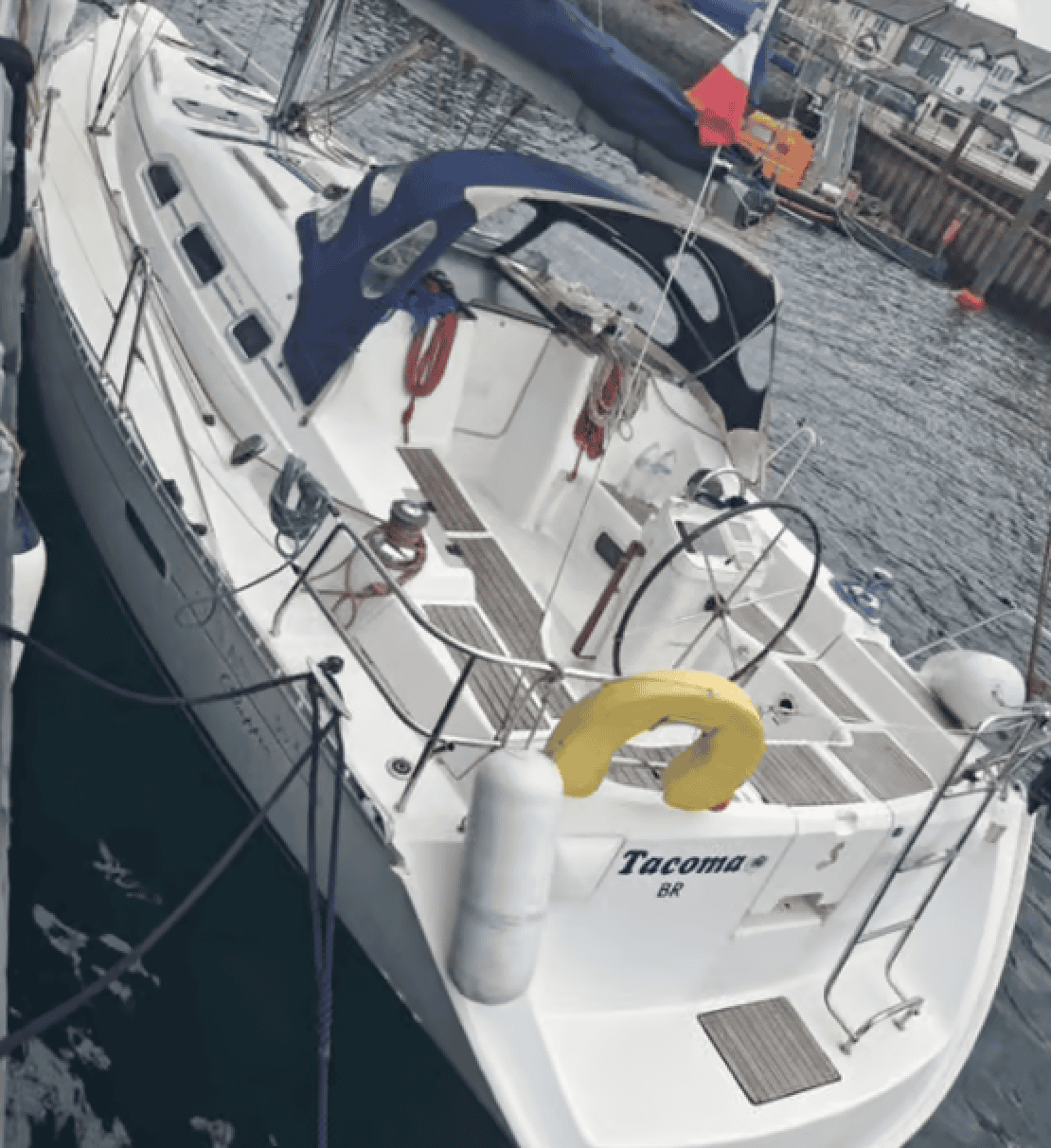 First Picture Released of Luxury Yacht Used to Smuggle 20 Albanian Migrants Across the Channel