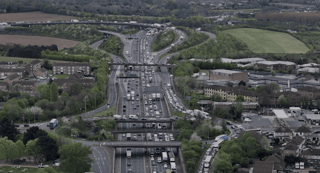M25 Traffic Chaos: Severe 90-Minute Delays in Kent Due to Heavy Congestion