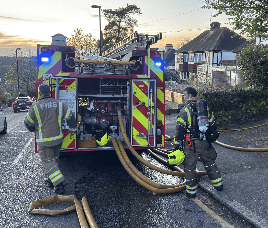 Major Blaze Tackled in Coulsdon as Gas Cylinder Explosion Sparks Fire Investigation