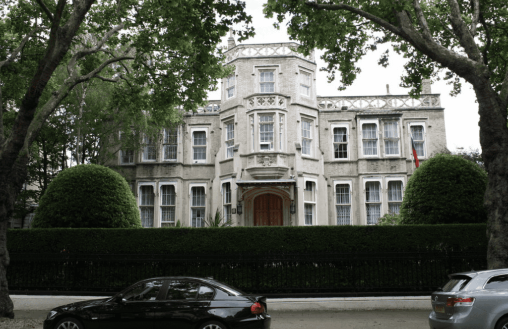 Security Alert at Russian Embassy in London