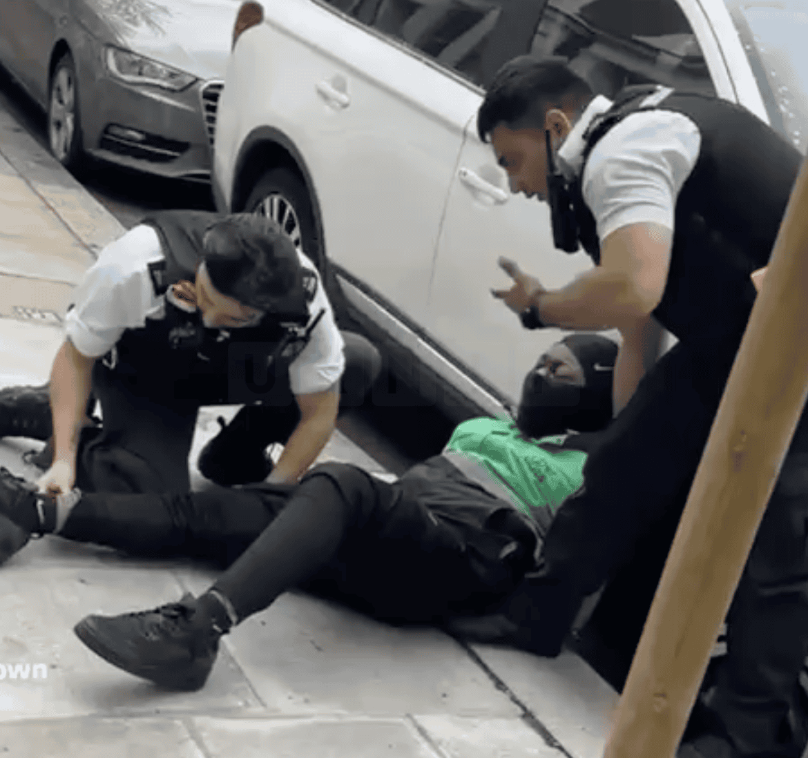 Teenager Arrested After Police Pursuit on Stolen Moped in Kensington