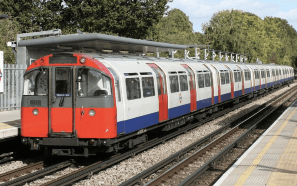 Piccadilly Line Disruption to Continue Until at Least October, TfL Confirms