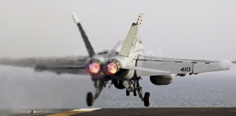 U.S.Navy F/A-18E Fighter Jet Sinks into Red Sea After Mishap Aboard USS Harry S. Truman