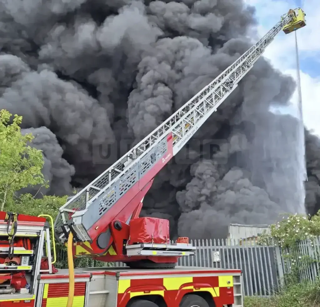 Major Incident Declared as Huge Fire Rips Through Recycling Warehouse in Northamptonshire
