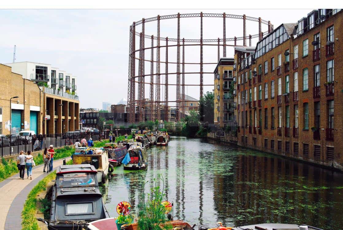 Body Found in Hackney Canal Near Boat Named ‘Candy Girl’