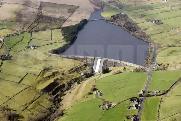 Body Found in Search for Missing Teenage Girl at Baitings Reservoir Near Ripponden