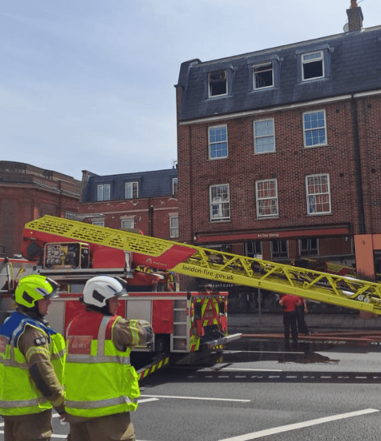 Bromley: Six Pump Fire Breaks Out in Kitchen at Constable Mews – Emergency Services on Scene