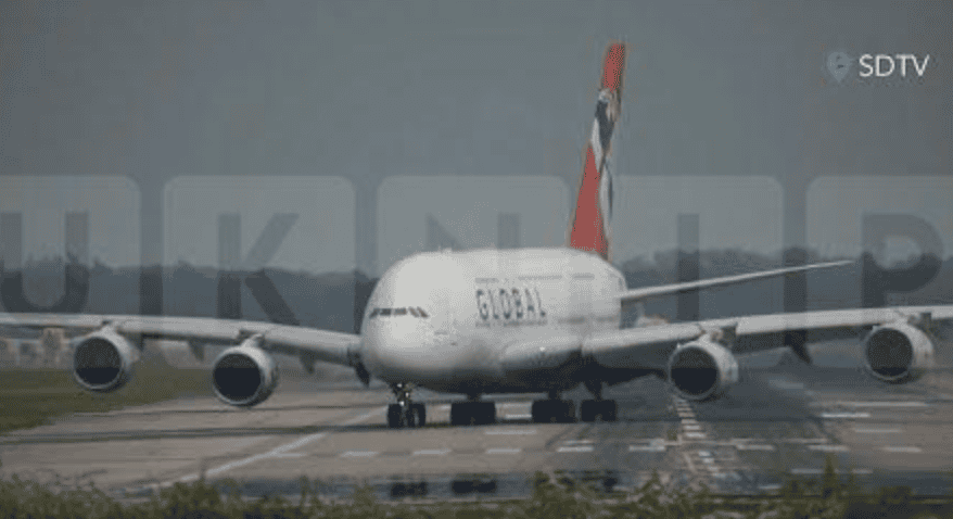 Global Airlines Achieves Landmark Moment with Airbus A380 Landing at Gatwick