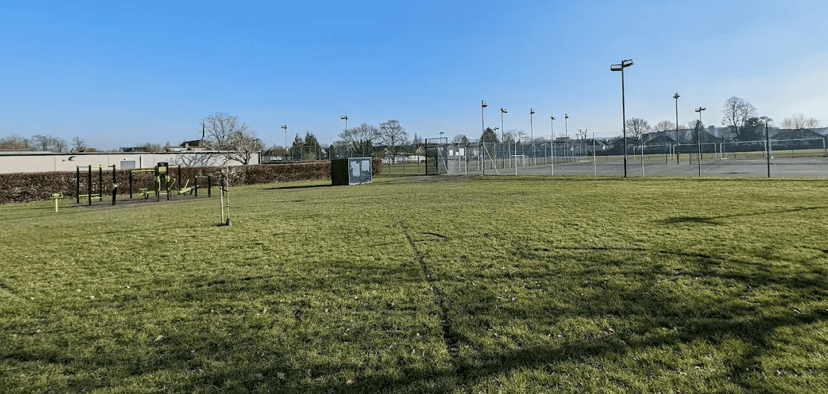 Horror in Epsom: Jogger Attacked at Knifepoint and Robbed of His Glasses